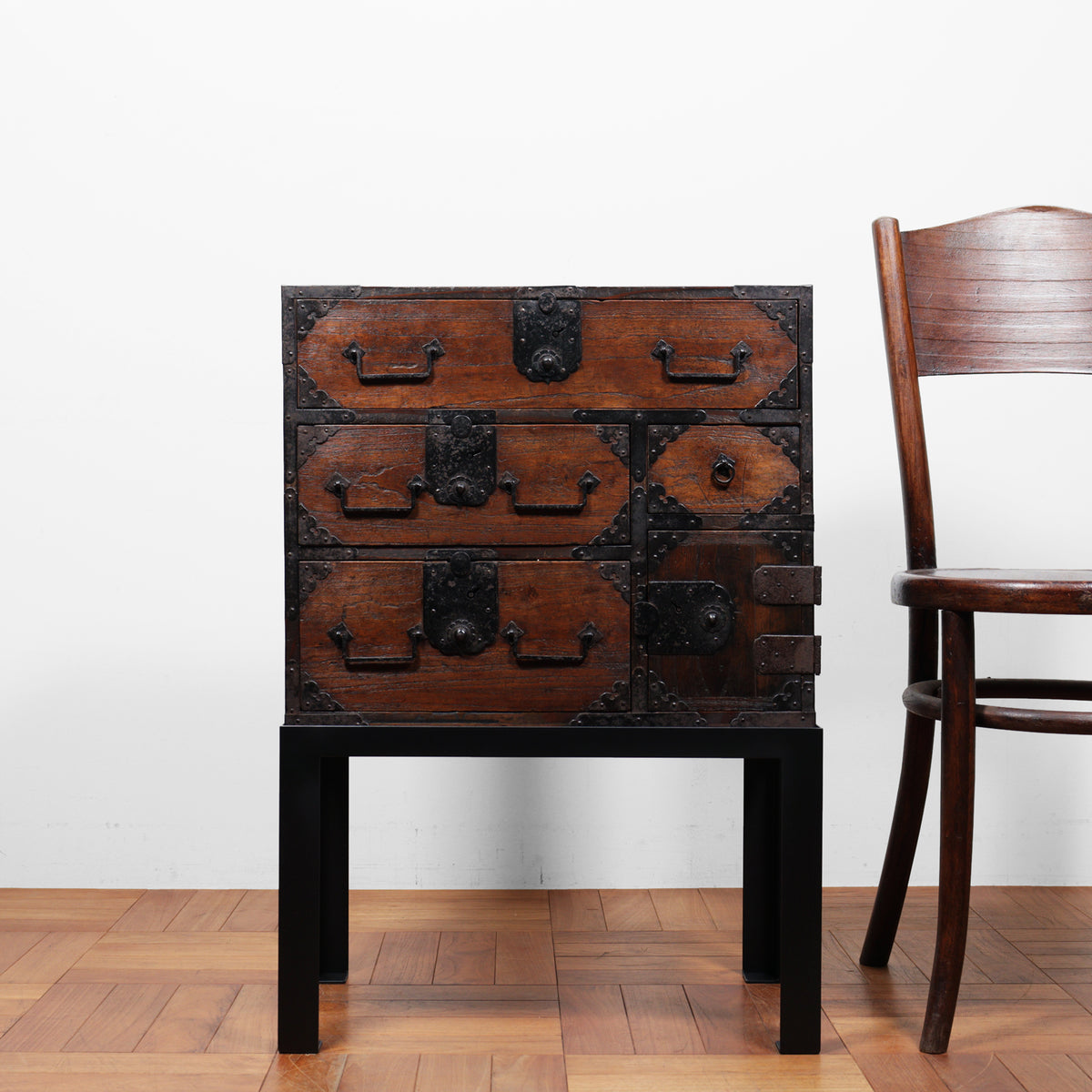 時代箪笥／小箪笥 スタンド付き【Small chest with metal stand