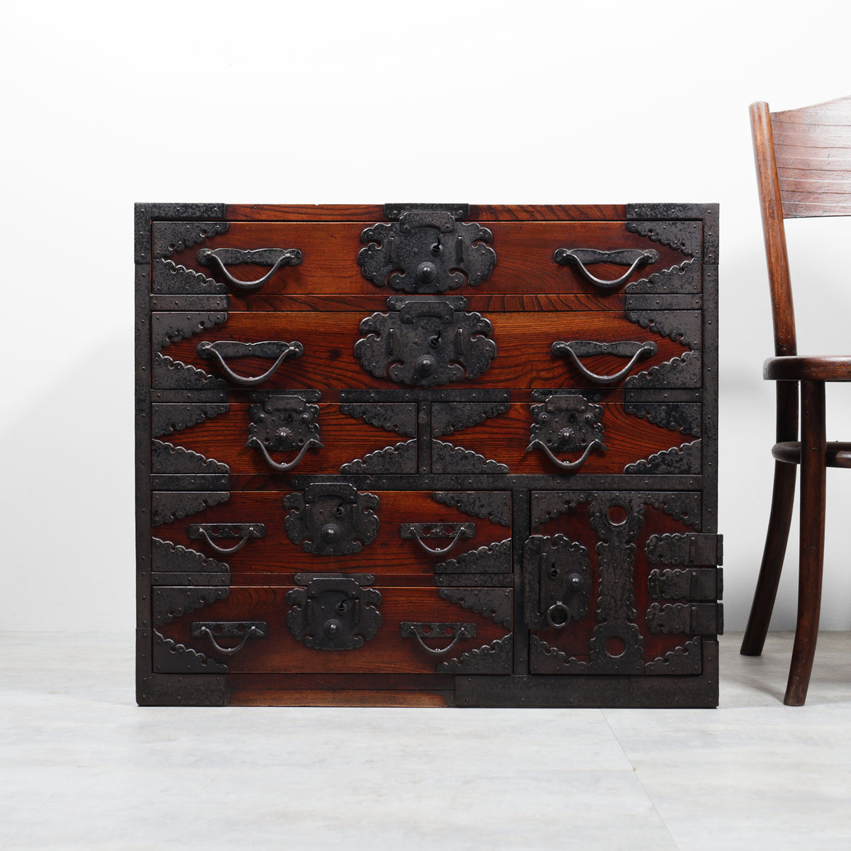 時代箪笥／総欅佐渡箪笥 【 SADO CHEST 】 [j1200] Japanese Antique