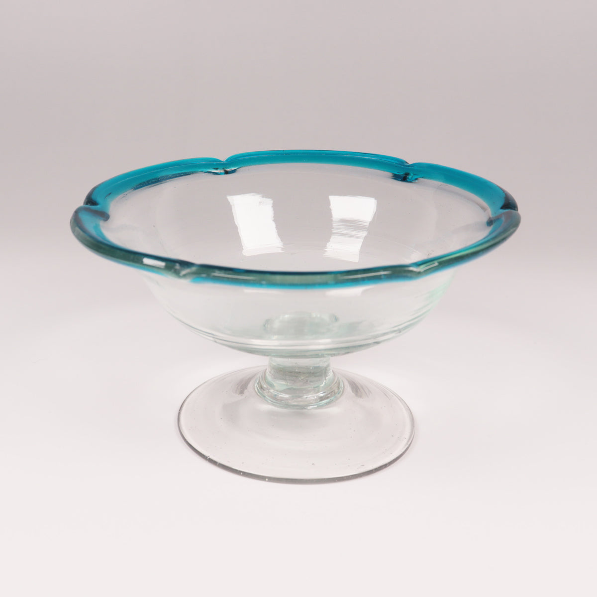 青花縁椀型氷コップ [g014] – 青梵ギャラリー