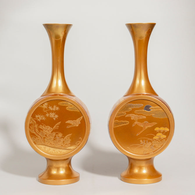花鳥金蒔絵対花瓶【Gold lacquered vases with Birds and Flowers design】[k0576]