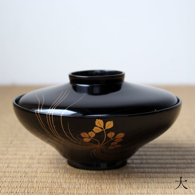 ◆送料無料◆蝋色塗芹蒔絵 吸物椀と隅切膳 各大小の五客揃 （計20点）　[L0008]