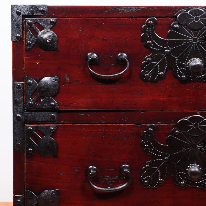 米沢菊紋小箪笥【Yonezawa small clothing chest】[j1111]