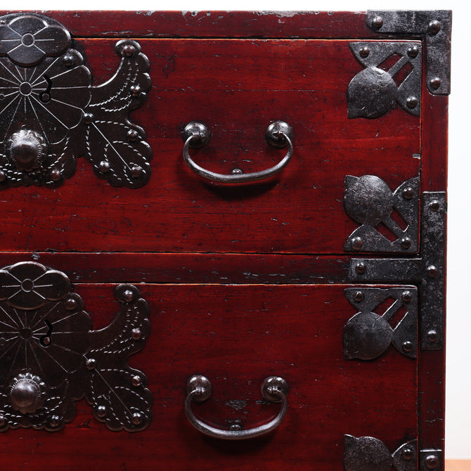 米沢菊紋小箪笥【Yonezawa small clothing chest】[j1111]
