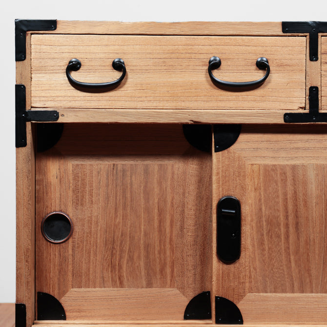 時代箪笥／桐小箪笥　スタンド付き【KIRI small chest with metal stand】[j1113]Japanese Antique Furniture