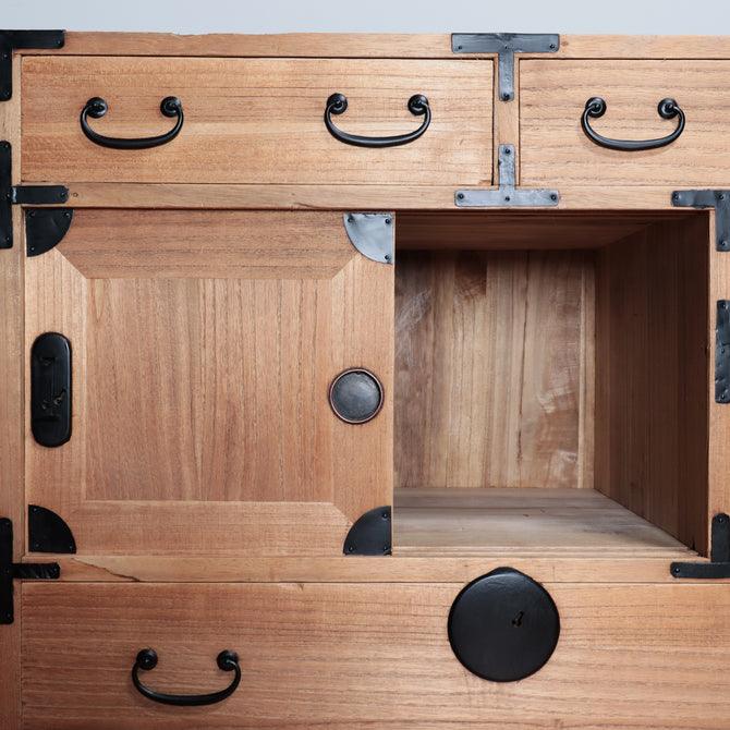 時代箪笥／桐小箪笥　スタンド付き【KIRI small chest with metal stand】[j1113]Japanese Antique Furniture