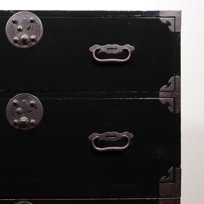 黒塗庄内丸金具衣裳箪笥【SHONAI clothing chest】[j1114]