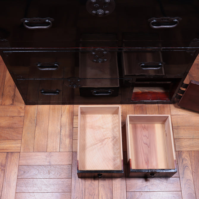 黒塗庄内丸金具衣裳箪笥【SHONAI clothing chest】[j1114]