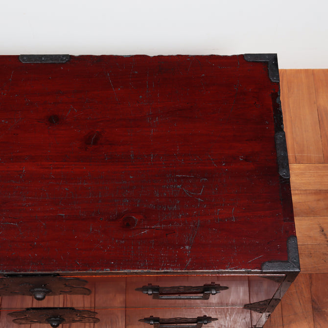 時代箪笥／庄内兜金具衣裳箪笥【 Shonai clothing chest 】 [j1115]Japanese Antique Furniture