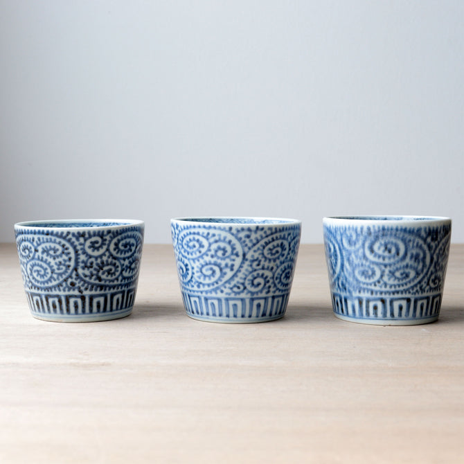 古伊万里蛸唐草紋様蕎麦猪口　1客【OLD IMARI SOBA CHOKO -soba noodle cup 1pc】[p0350]
