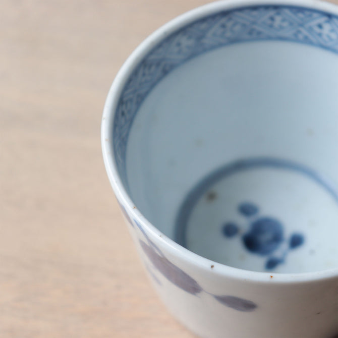 古伊万里草花紋様蕎麦猪口　1客【OLD IMARI SOBA CHOKO -soba noodle cup 1pc】[p0352]