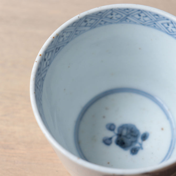 古伊万里草花紋様蕎麦猪口　1客【OLD IMARI SOBA CHOKO -soba noodle cup 1pc】[p0352]