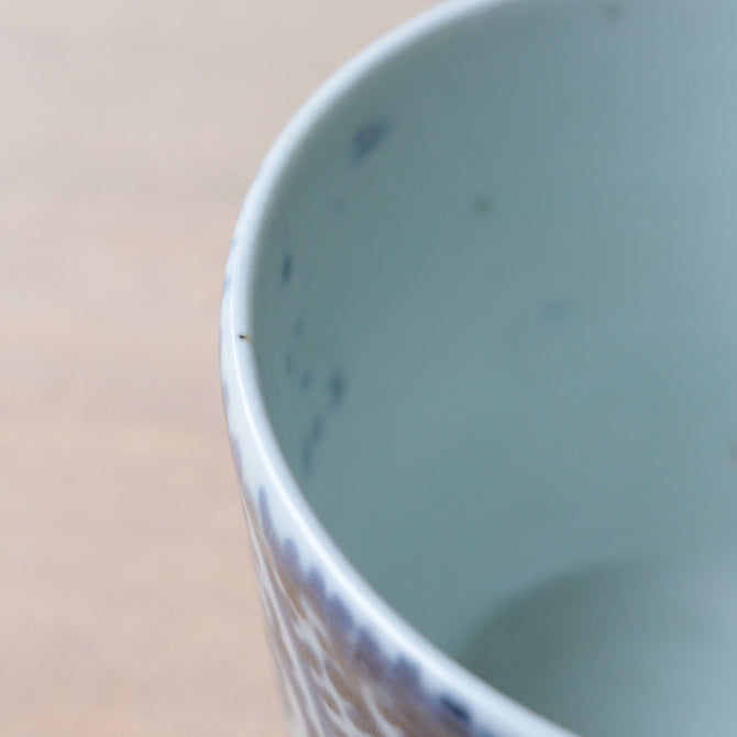 古伊万里蛸唐草紋様蕎麦猪口　1客【OLD IMARI SOBA CHOKO -soba noodle cup 1pc】[p0351]