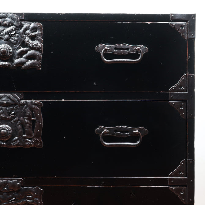 黒塗庄内衣裳箪笥 スタンド付き【Shonai clothing chest with metal stand】[j1117]