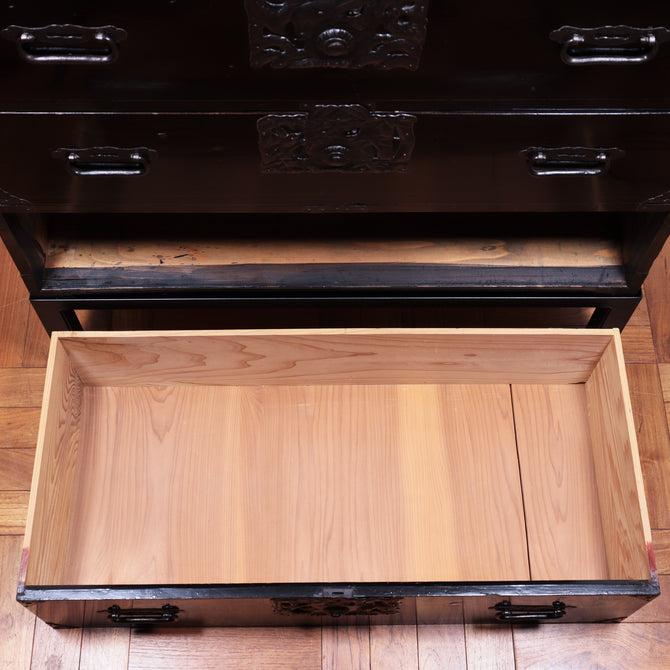黒塗庄内衣裳箪笥 スタンド付き【Shonai clothing chest with metal stand】[j1117]