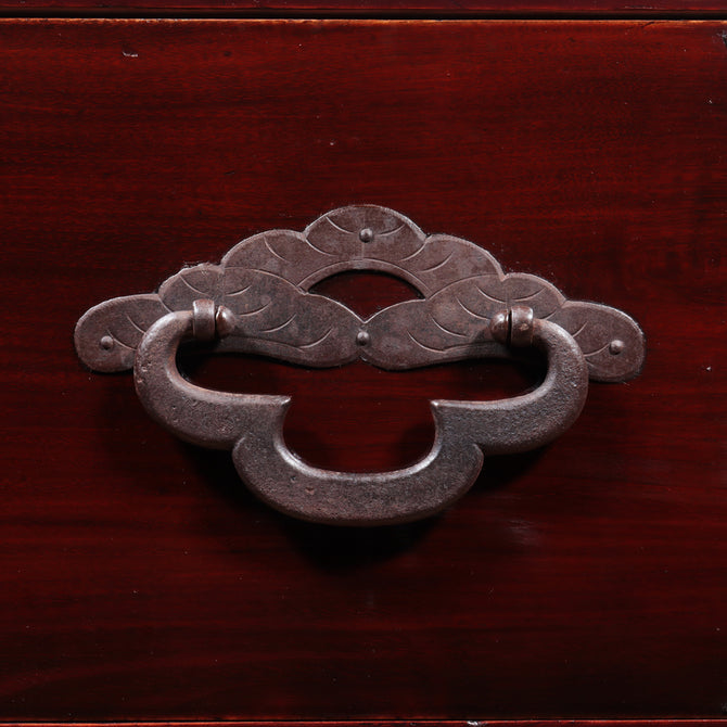 時代箪笥／米沢衣裳箪笥　スタンド付き【Yonezawa clothing chest with metal stand 】 [j1127]　Japanese Antique Furniture