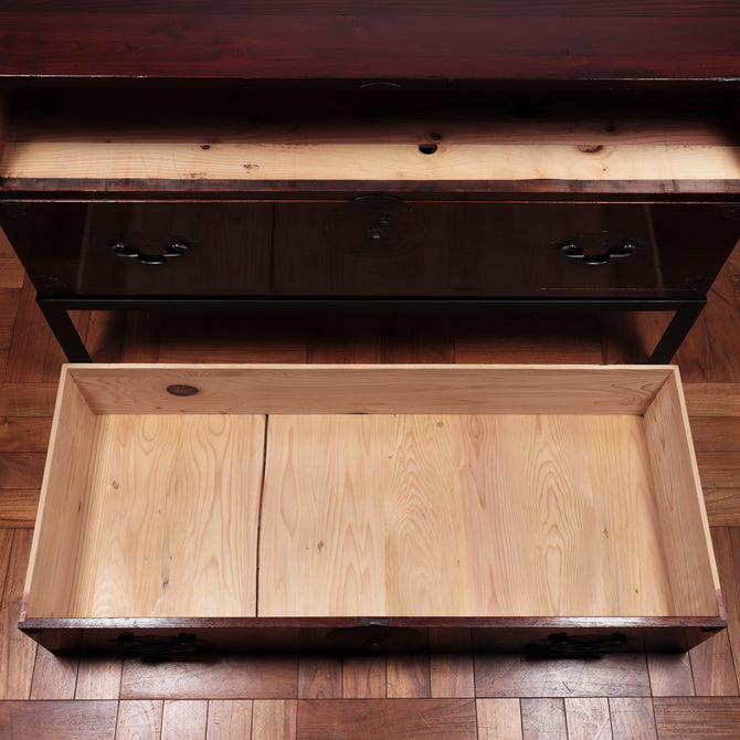 ◆時代箪笥／米沢衣裳箪笥　スタンド付き【Yonezawa clothing chest with metal stand 】 [j1128]　Japanese Antique Furniture