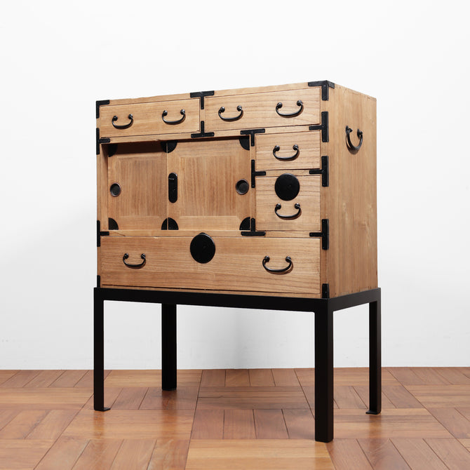 時代箪笥／桐小箪笥　スタンド付き【KIRI small chest with metal stand】[j1113]Japanese Antique Furniture