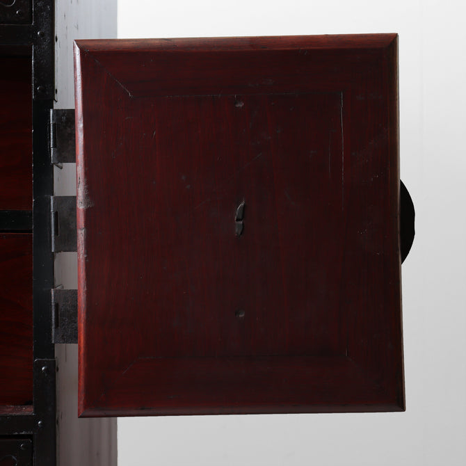 米沢桜紋金具小箪笥　スタンド付き【Yonezawa smallchest with metal stand】 [j1213]　Japanese Antique Furniture