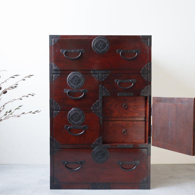 時代箪笥／すきま箪笥　Japanese antique furniture【Remodeled clothing chest】[j1176]