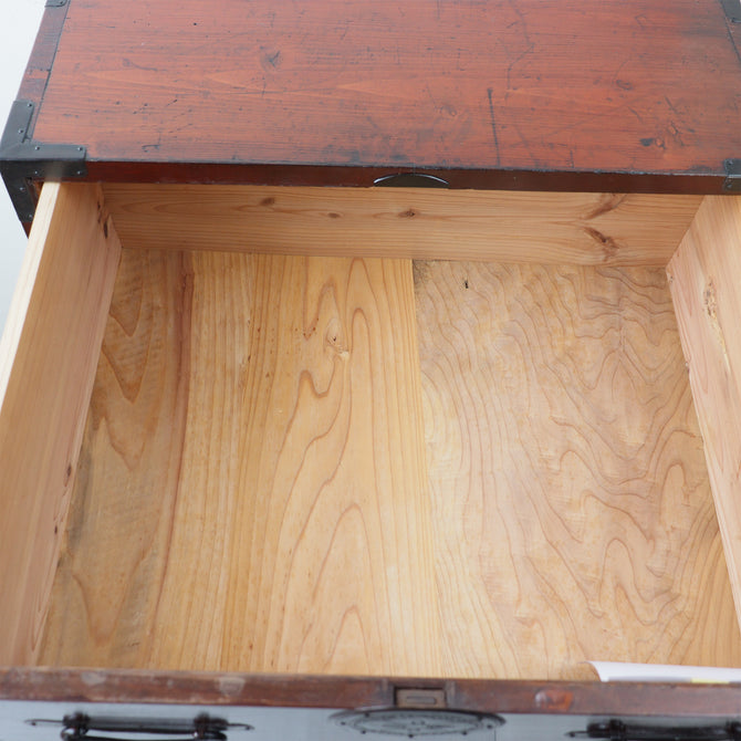 時代箪笥／すきま箪笥　Japanese antique furniture【Remodeled clothing chest】[j1176]