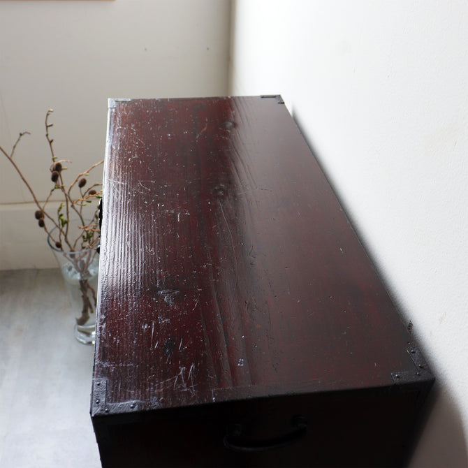 時代箪笥／黒塗庄内小箪笥　スタンド付き【SHONAI small chest with metal stand】 [j1177]　Japanese Antique Furniture