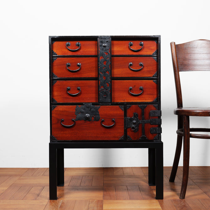 時代箪笥／閂付小箪笥　スタンド付き【Small chest with metal stand】 [j1181]　Japanese Antique Furniture