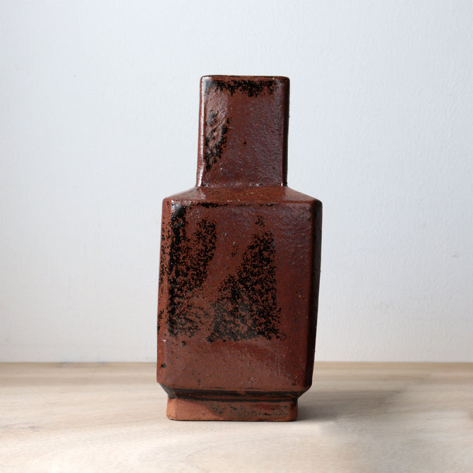 益子 角壷　白石蒋 作【 Square pot by Takashi Shiraishi 】 [k0617]