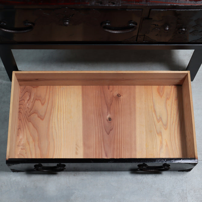 時代箪笥／黒塗庄内閂付小箪笥　スタンド付き【Small chest with metal stand】 [j1221]　Japanese Antique Furniture