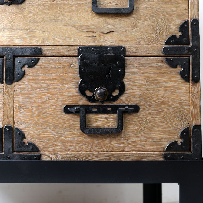 時代箪笥／桐小箪笥 スタンド付き  [j1186]【 Paulownia small chest  with metal stand 】
