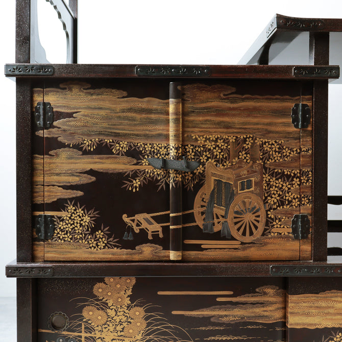 蒔絵飾り棚【Lacquered display cabnet】 [f0317]