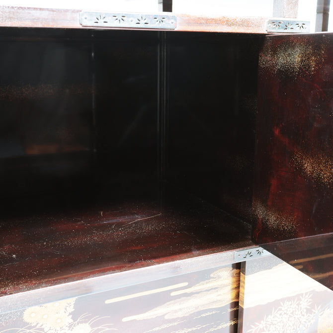 蒔絵飾り棚【Lacquered display cabnet】 [f0317]