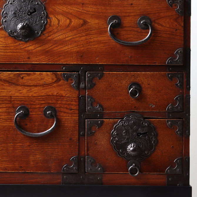 時代箪笥／庄内小箪笥　スタンド付き【Small chest with metal stand】 [j1224]　Japanese Antique Furniture