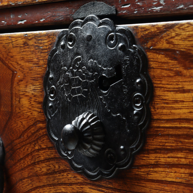 時代箪笥／庄内小箪笥　スタンド付き【Small chest with metal stand】 [j1224]　Japanese Antique Furniture