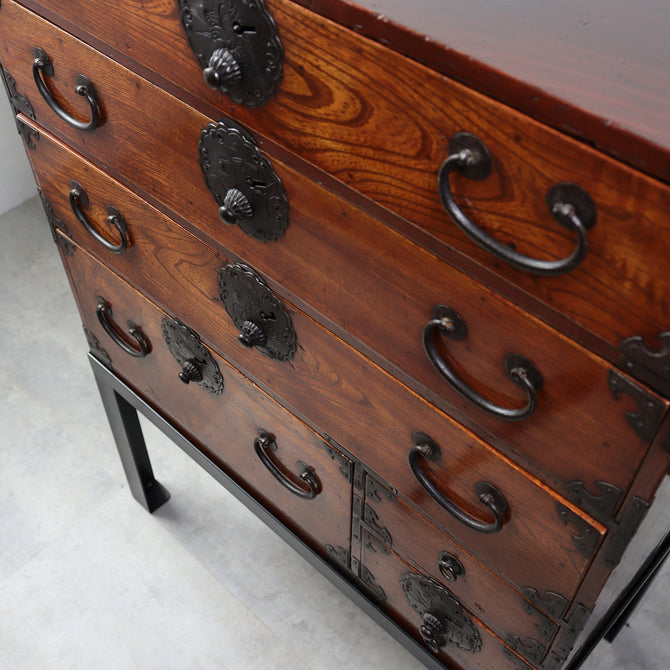 時代箪笥／庄内小箪笥　スタンド付き【Small chest with metal stand】 [j1224]　Japanese Antique Furniture