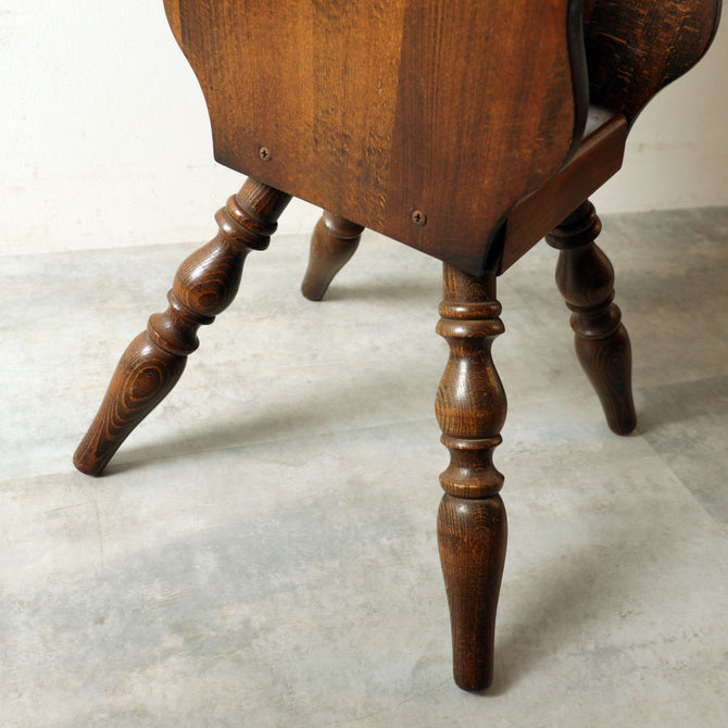 飛騨産業 サイドテーブル　丸テーブル（ キツツキマーク ）【Small table made by Hida Sangyo】[f0299]