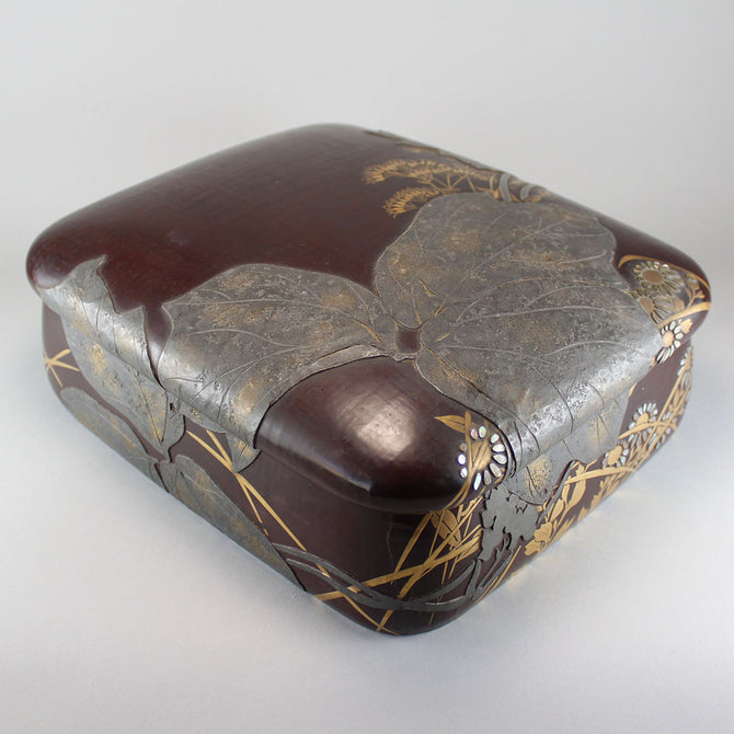光琳草花図蒔絵硯箱[k0542]【Korin style lacquered writing box】
