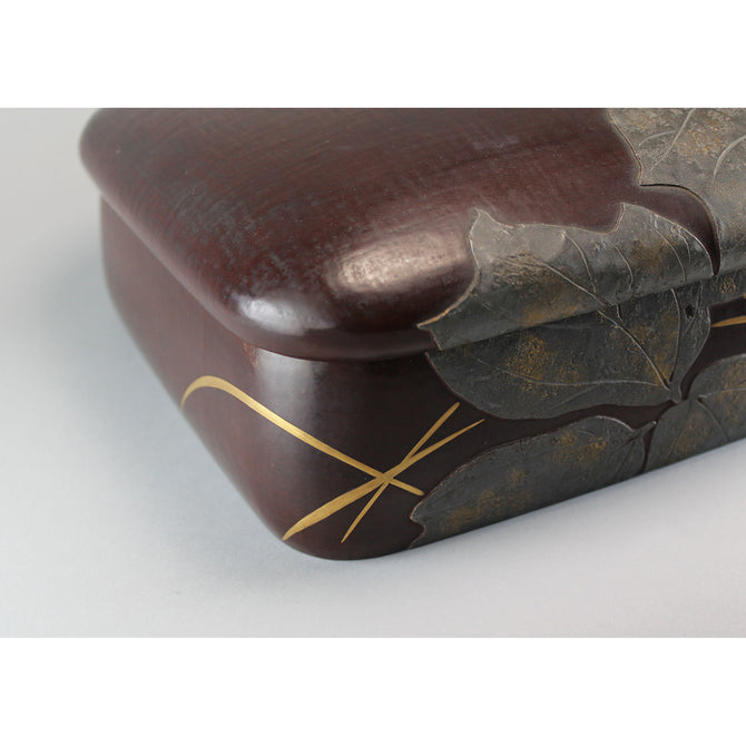 光琳草花図蒔絵硯箱[k0542]【Korin style lacquered writing box】
