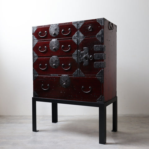 時代箪笥／庄内雪輪紋小箪笥　スタンド付き【SHOUNAI Small chest with metal stand】 [j1228]Japanese Antique Furniture