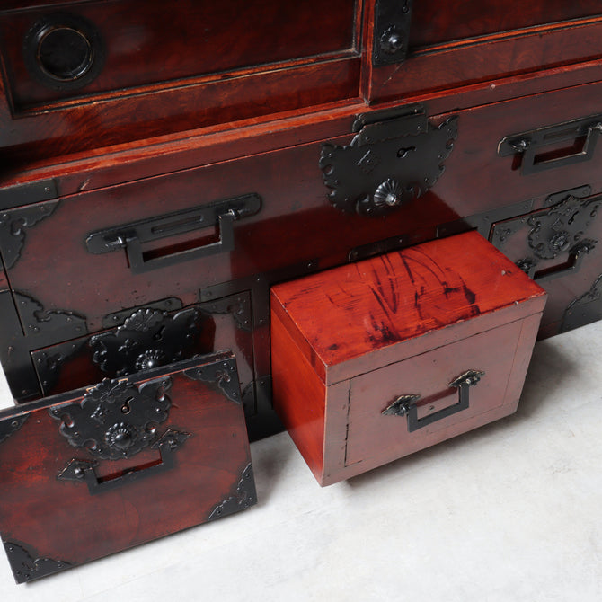 時代箪笥／船箪笥【FUNADANSU - sea chest】 [j1230]Japanese Antique Furniture