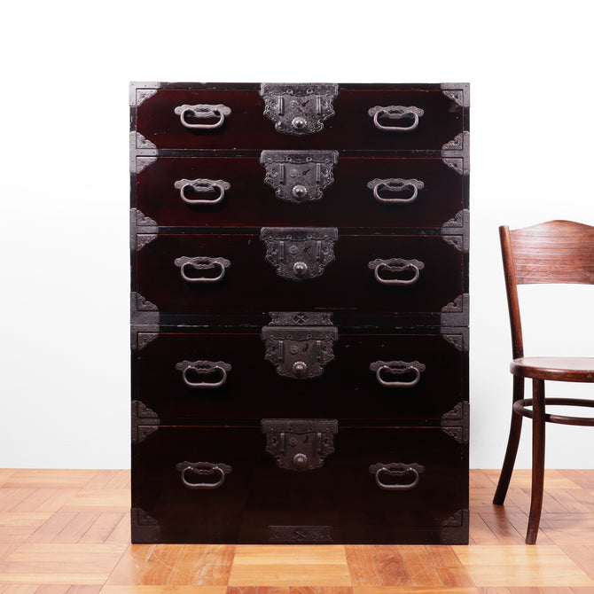 時代箪笥／黒塗庄内衣裳箪笥【SHONAI clothing chest】[j1147]　Japanese Antique Furniture