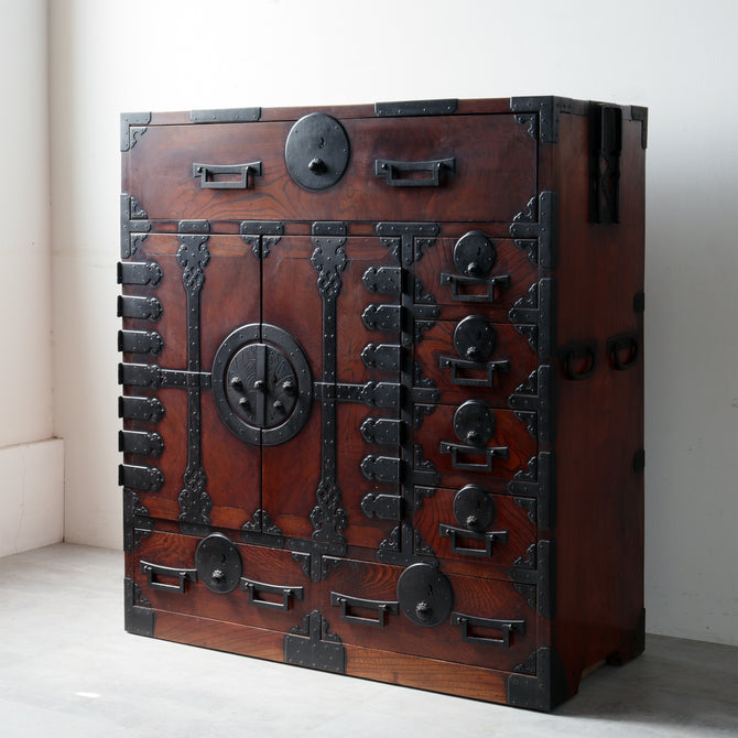 時代箪笥／欅長岡帳場箪笥  [j1189]【 Nagaoka merchant's chest -Japanese antique furniture】