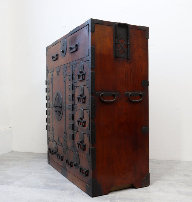 時代箪笥／欅長岡帳場箪笥  [j1189]【 Nagaoka merchant's chest -Japanese antique furniture】