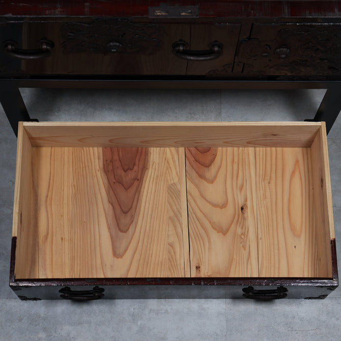 時代箪笥／黒塗閂付小箪笥　スタンド付き【Small chest with metal stand】 [j1193]　Japanese Antique Furniture