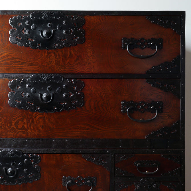 時代箪笥／佐渡衣裳箪笥  [j1194]【 Sado clothing chest -Japanese antique furniture】