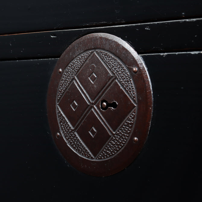 時代箪笥／黒塗庄内衣裳箪笥【SHONAI clothing chest】[j1152]　Japanese Antique Furniture