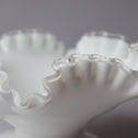 Fenton シルバークレストミルクガラスコンポート　U.S.A.ビンテージガラス　[g047]