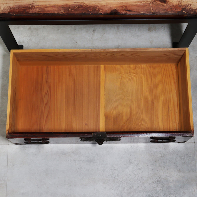 時代箪笥／閂付小箪笥　スタンド付き【Small chest with metal stand】 [j1197]　Japanese Antique Furniture