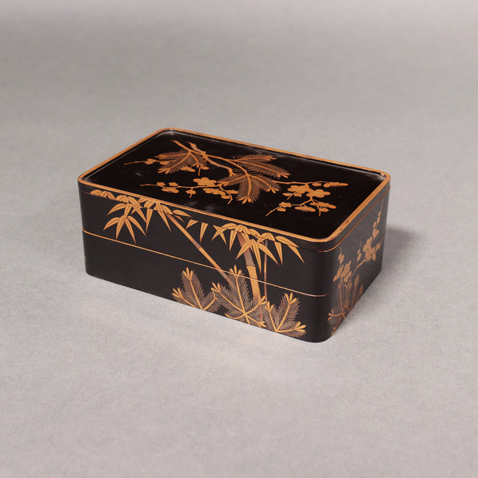 蒔絵松竹梅図花見重[k0539]【Makie Hanami-ju ( lacquered lunch box with Shochikubai design ) 】