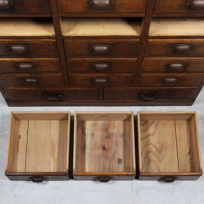 十七杯のチェスト [f0303]Japanese Antique Furniture