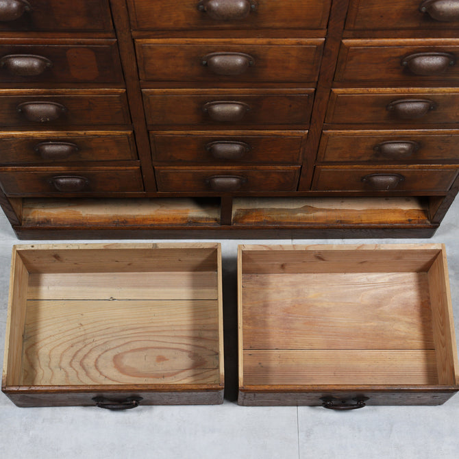 十七杯のチェスト [f0303]Japanese Antique Furniture